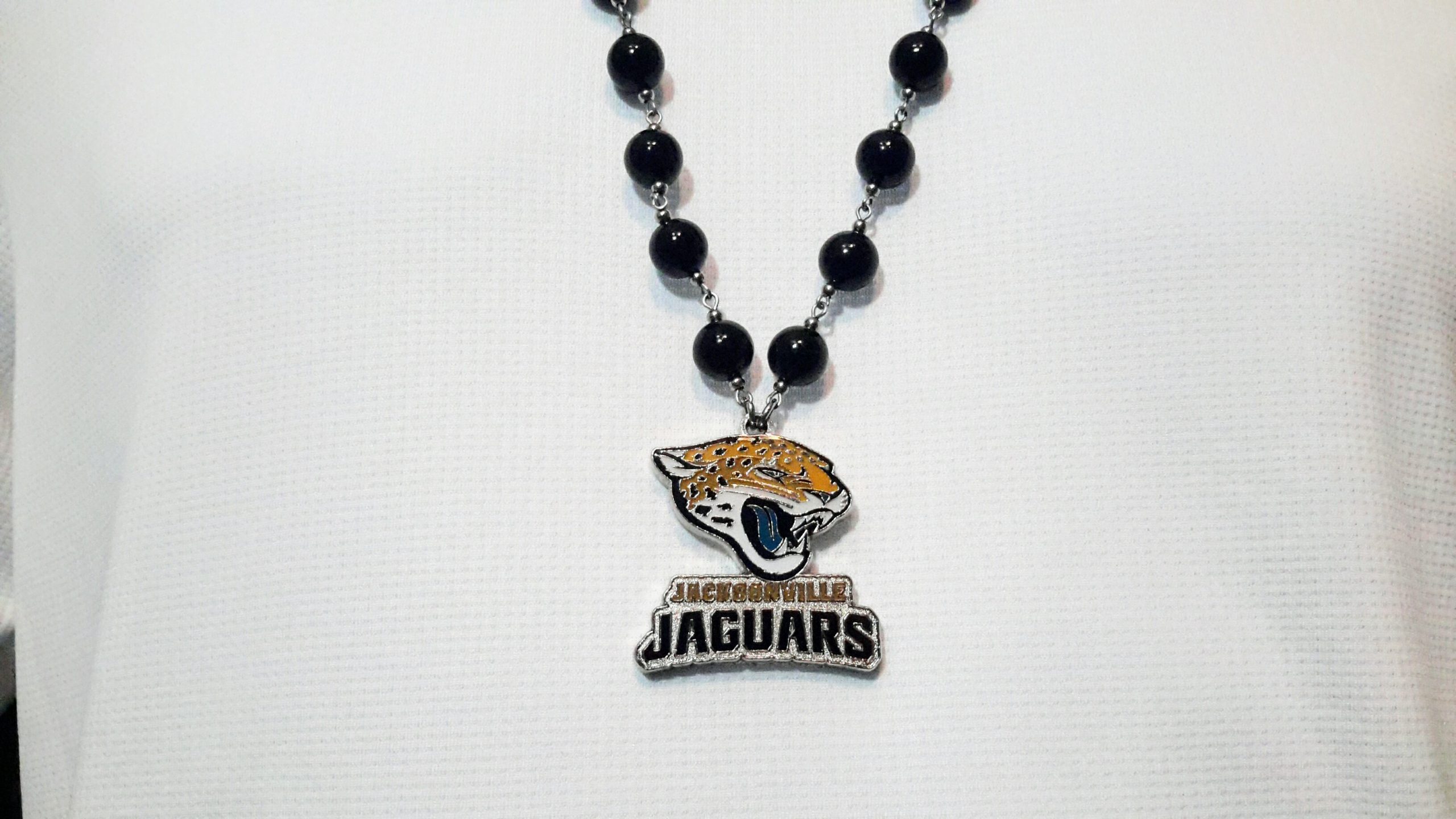 NFL Jacksonville Jaguars Sports Team Logo Swirl Heart Necklace