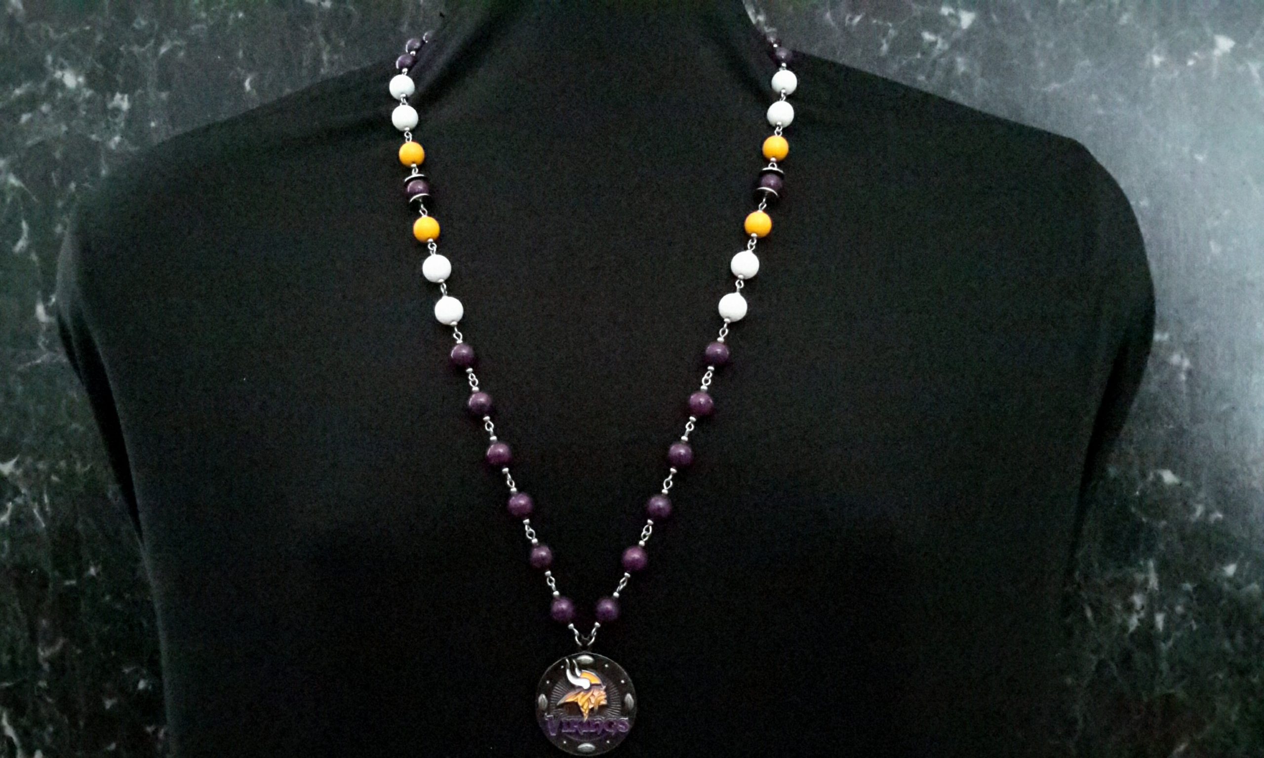 Crystal Minnesota Vikings Necklace